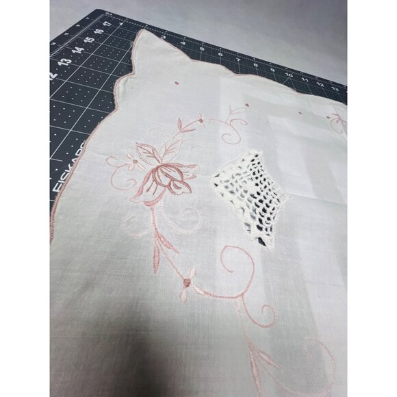 Vintage Hand Embroidered Table linen Placemat Set Of 6 Cottage core - Picture 2 of 4